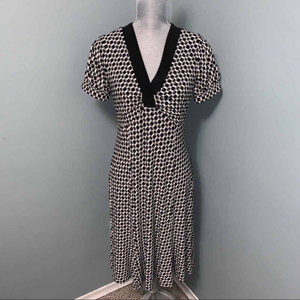 EVAN PICONE black and off white V-neck print dress office wear casual size 8